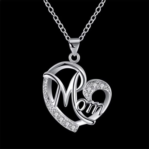 ❣️Silver Mom Crystal Heart Pendant Fashion Necklace - Picture 2 of 5